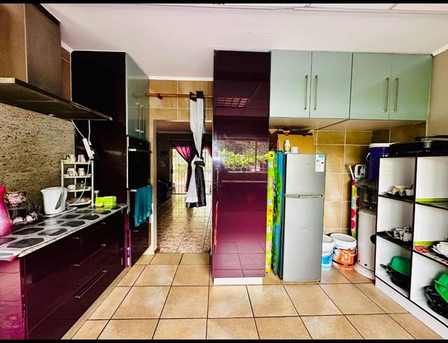 3 BEDROOM HOUSE FOR SALE IN LANGENHOVENPARK